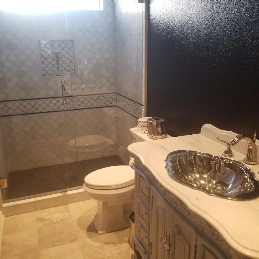 Professional plumbing work and bathroom remodeling in Longview